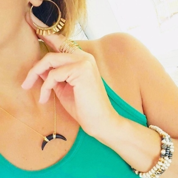 Stella & Dot Jewelry - Stella & Dot | Gold+Black Arc+Pavé Pendant Necklace—Retired